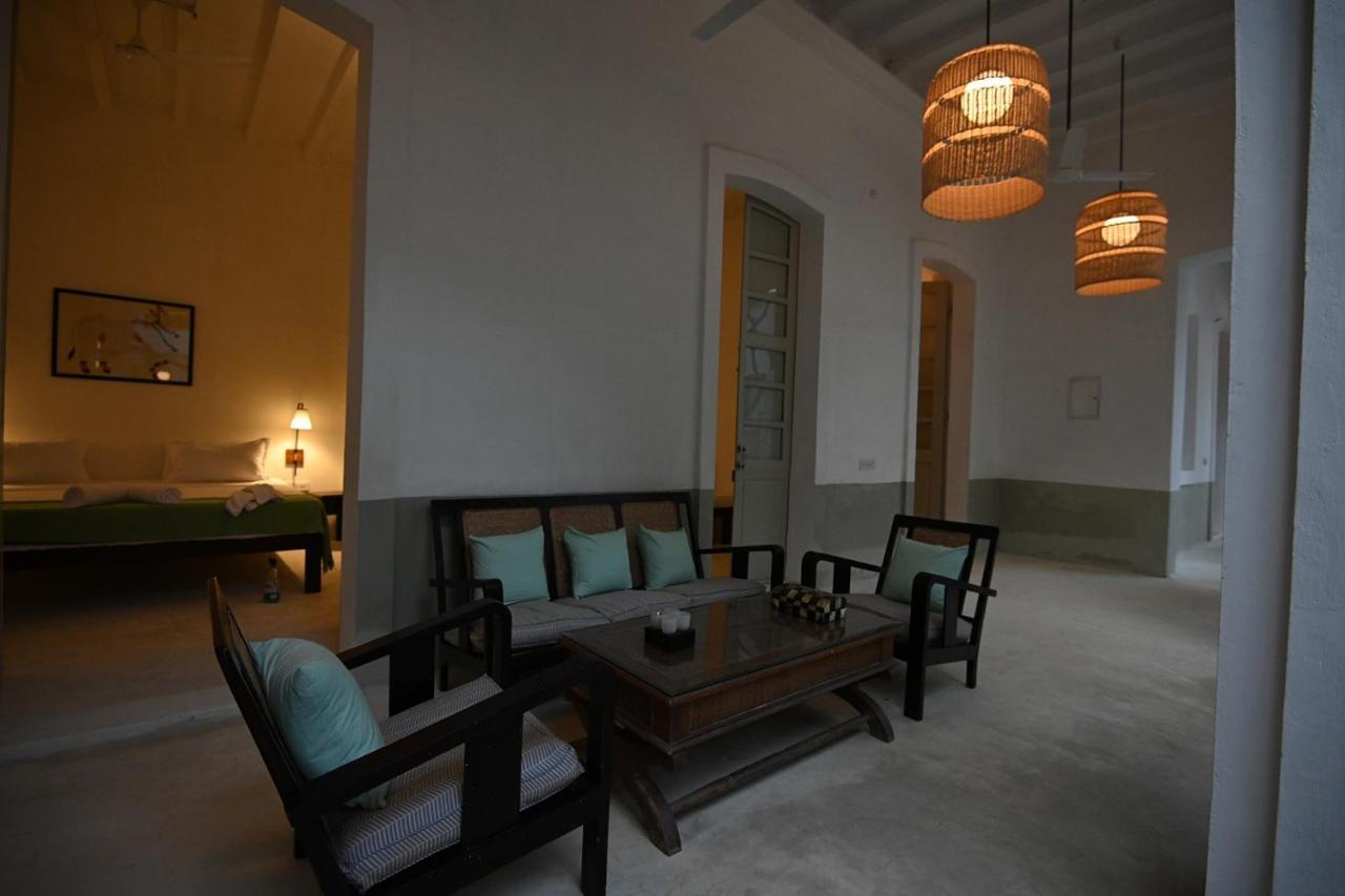 La Cedille - French Heritage House Pondicherry Exterior photo