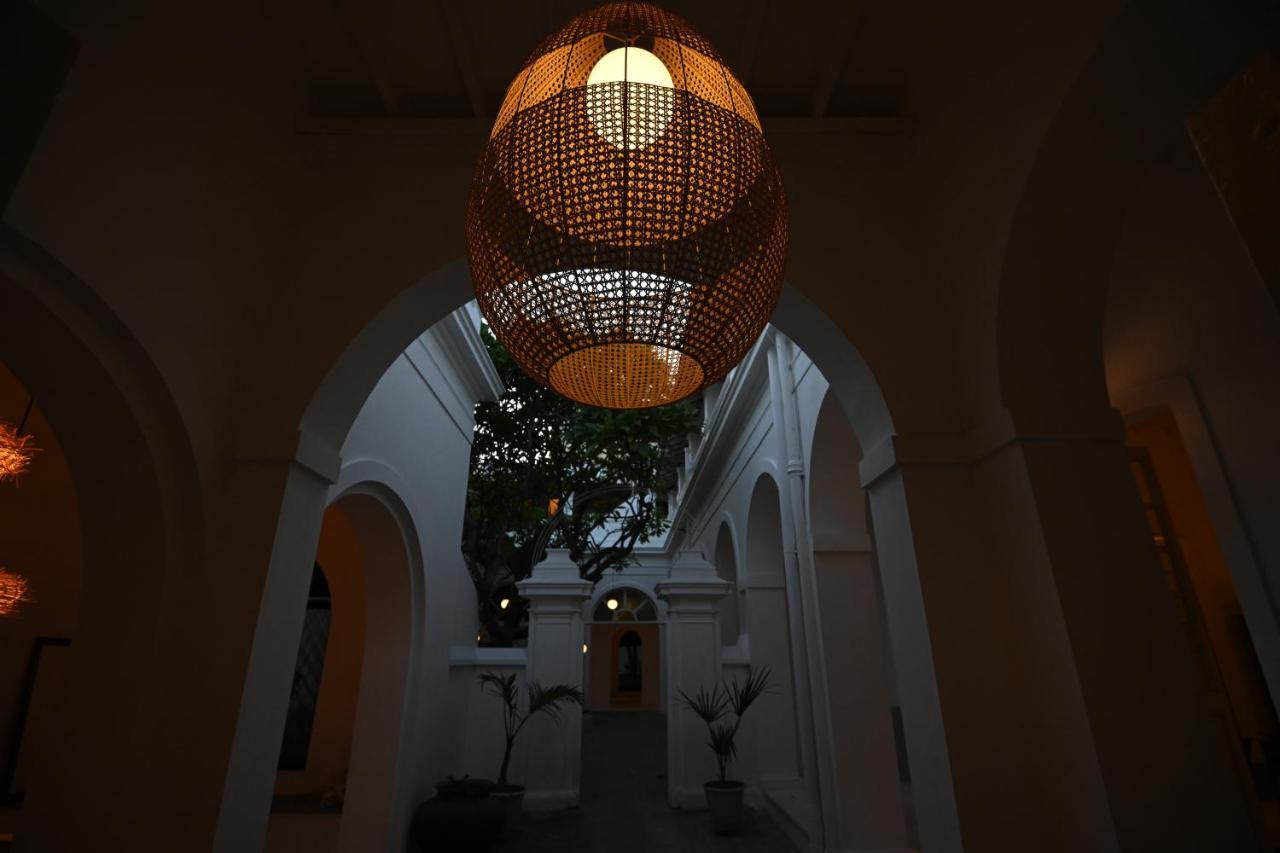 La Cedille - French Heritage House Pondicherry Exterior photo